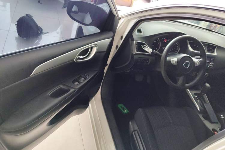 Used Nissan Sylphy 2024 Classic 1.6XE CVT Comfort Edition Driver Seat