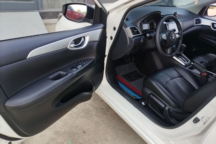 Used Nissan Sylphy 2024 Classic 1.6XE CVT Comfort Edition Driver Seat