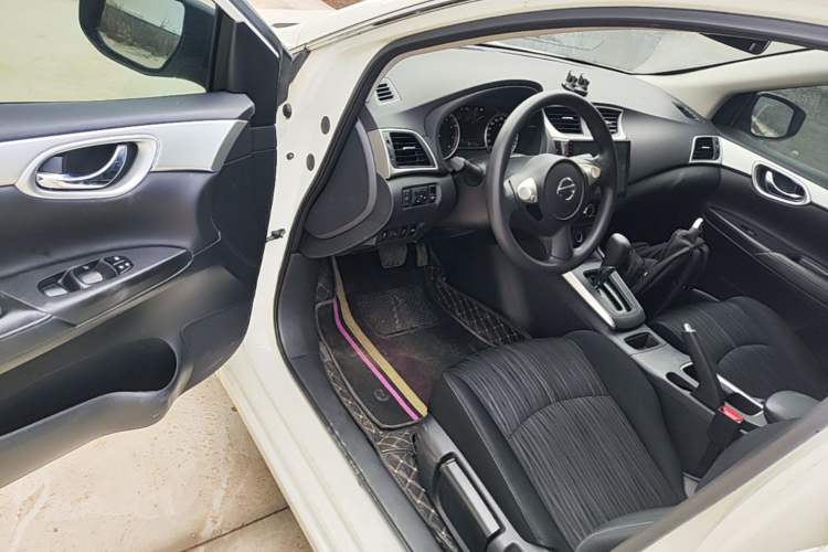 Used Nissan Sylphy 2024 Classic 1.6XE CVT Comfort Edition Driver Seat