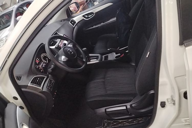 Used Nissan Sylphy 2024 Classic 1.6XE CVT Comfort Edition Driver Seat