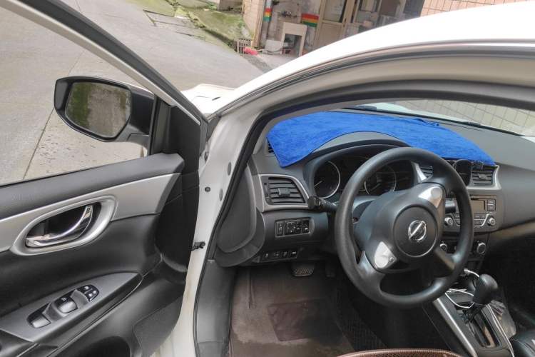 Used Nissan Sylphy 2024 Classic 1.6XE CVT Comfort Edition Driver Seat