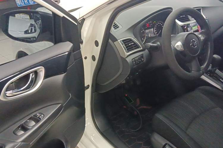 Used Nissan Sylphy 2024 Facelifted Three Classic 1.6XE CVT Comfort Edition Driver Seat