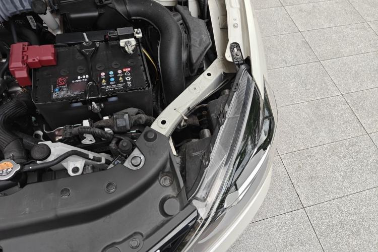Used Nissan Sylphy 2024 Classic 1.6XE CVT Comfort Edition Engine Bay Left