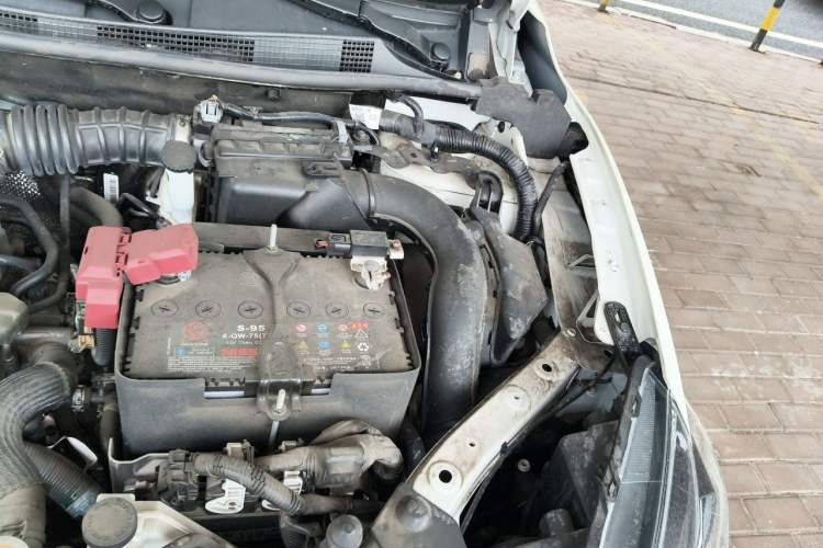 Used Nissan Sylphy 2024 Classic 1.6XE CVT Comfort Edition Engine Bay Left