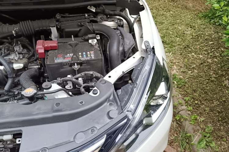 Used Nissan Sylphy 2024 Classic 1.6XV CVT Luxury Edition Engine Bay Left