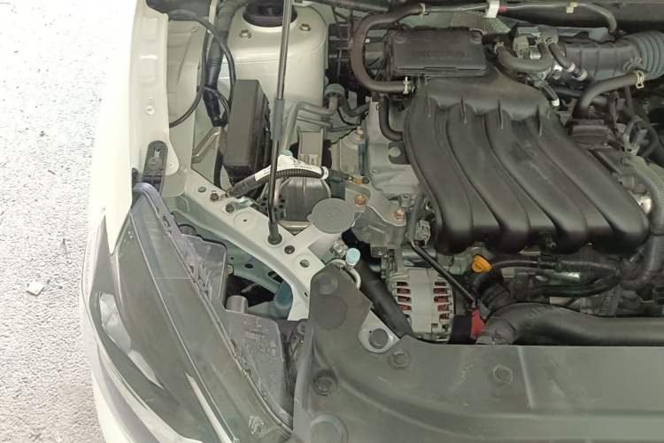 Used Nissan Sylphy 2024 Revised Version Classic 1.6XE CVT Comfort Edition Engine Bay Right