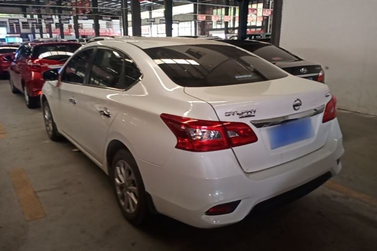 Used Nissan Sylphy 2024 Classic 1.6XE CVT Comfort Edition Exterior 2