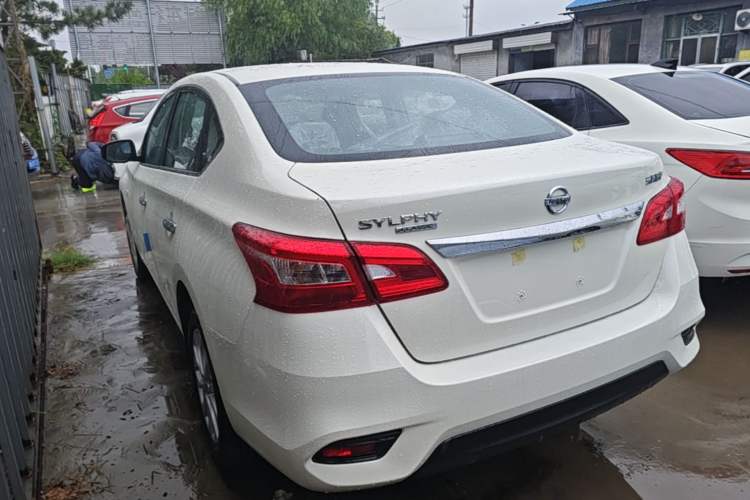 Used Nissan Sylphy 2024 Facelifted Three Classic 1.6XE CVT Comfort Edition Exterior 2