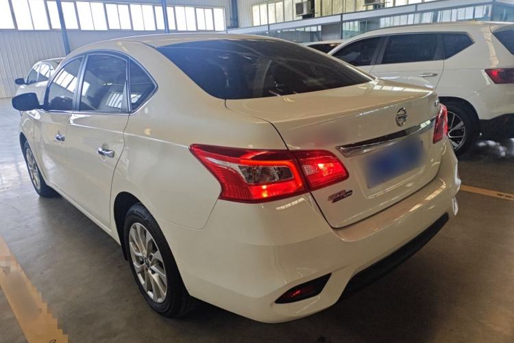 Used Nissan Sylphy 2024 Classic 1.6XE CVT Comfort Edition Exterior 2