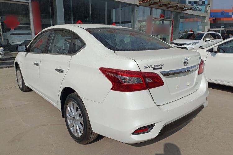 Used Nissan Sylphy 2024 Facelifted Three Classic 1.6XE CVT Comfort Edition Exterior 2