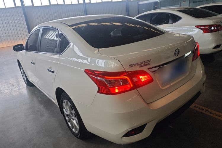 Used Nissan Sylphy 2024 Classic 1.6XE CVT Comfort Edition Exterior 2