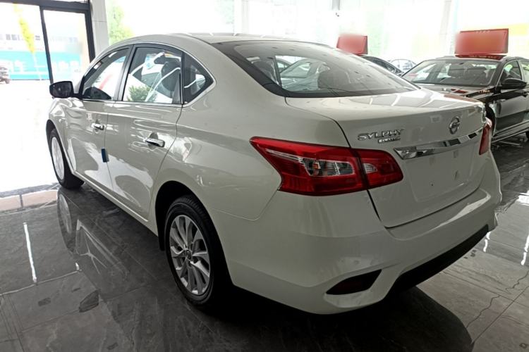 Used Nissan Sylphy 2024 Facelifted Three Classic 1.6XE CVT Comfort Edition Exterior 2