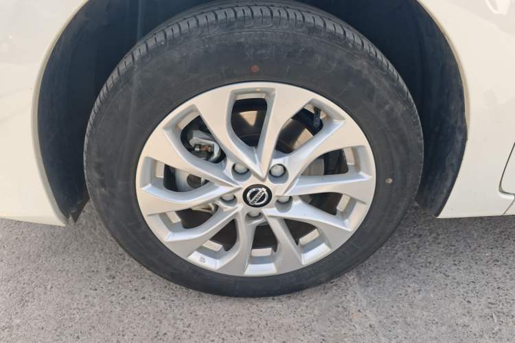 Used Nissan Sylphy 2024 Classic 1.6XE CVT Comfort Edition Exterior 2