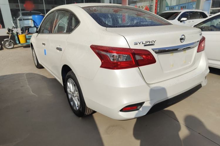 Used Nissan Sylphy 2024 Facelifted Three Classic 1.6XE CVT Comfort Edition Exterior 2