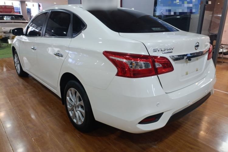 Used Nissan Sylphy 2024 Facelifted Three Classic 1.6XE CVT Comfort Edition Exterior 2