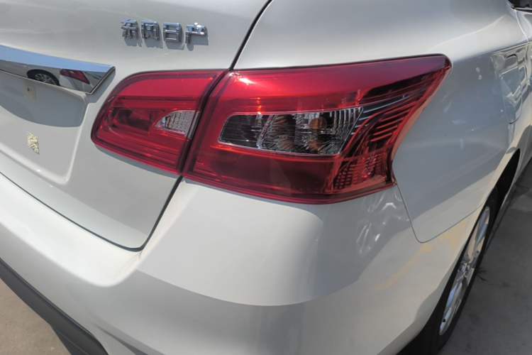 Used Nissan Sylphy 2024 Facelifted Three Classic 1.6XE CVT Comfort Edition Exterior 3