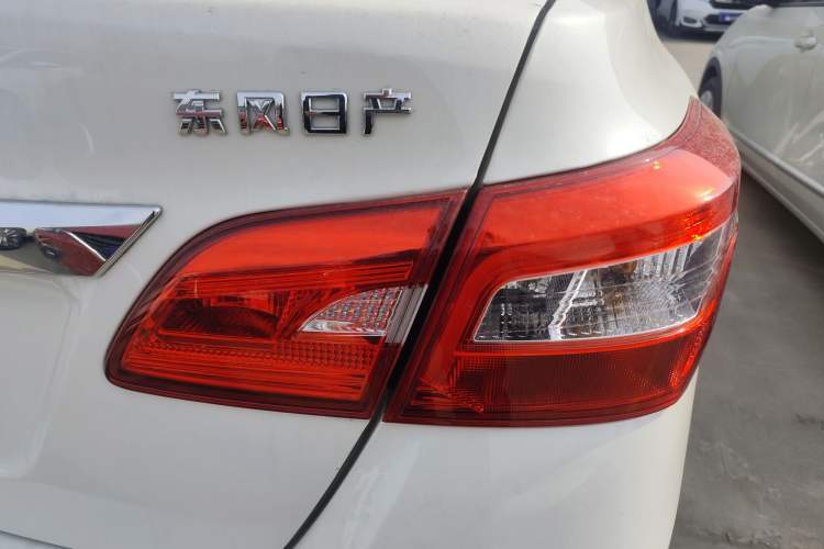 Used Nissan Sylphy 2024 Classic 1.6XE CVT Comfort Edition Exterior 3