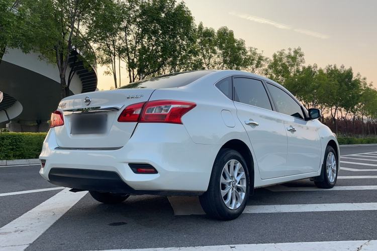 Used Nissan Sylphy 2024 Classic 1.6XE CVT Comfort Edition Exterior 3