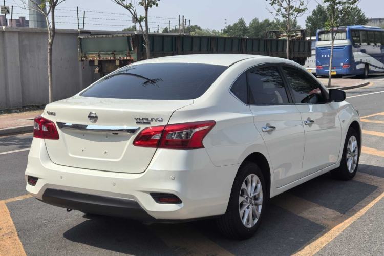 Used Nissan Sylphy 2024 Classic 1.6XL CVT Luxury Edition Exterior 3