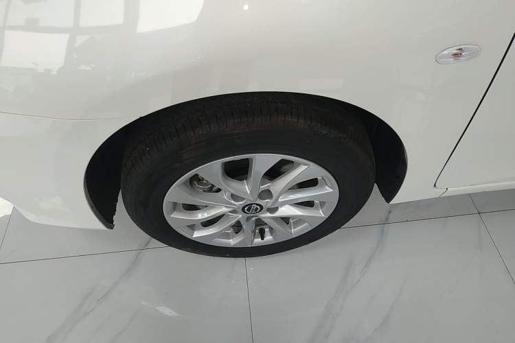 Used Nissan Sylphy 2024 Restyled Version 2 Classic 1.6XE CVT Comfort Edition Exterior 4