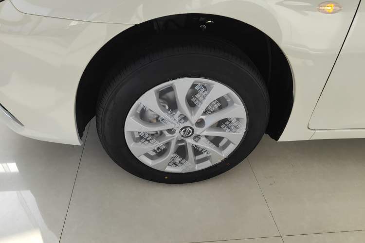 Used Nissan Sylphy 2024 Facelifted Three Classic 1.6XE CVT Comfort Edition Exterior 4