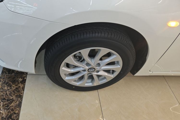 Used Nissan Sylphy 2024 Facelifted Three Classic 1.6XE CVT Comfort Edition Exterior 4