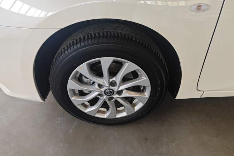 Used Nissan Sylphy 2024 Classic 1.6XE CVT Comfort Edition Exterior 4