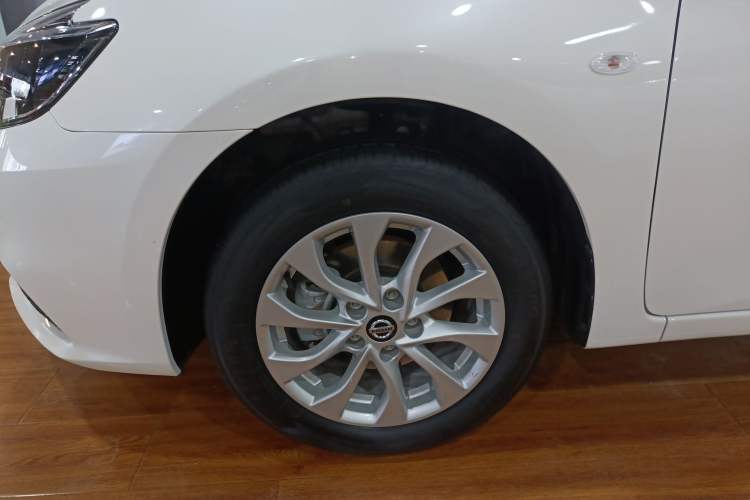 Used Nissan Sylphy 2024 Facelifted Three Classic 1.6XE CVT Comfort Edition Exterior 4