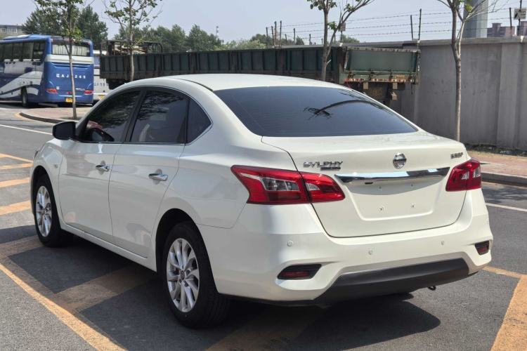 Used Nissan Sylphy 2024 Classic 1.6XL CVT Luxury Edition Exterior 4