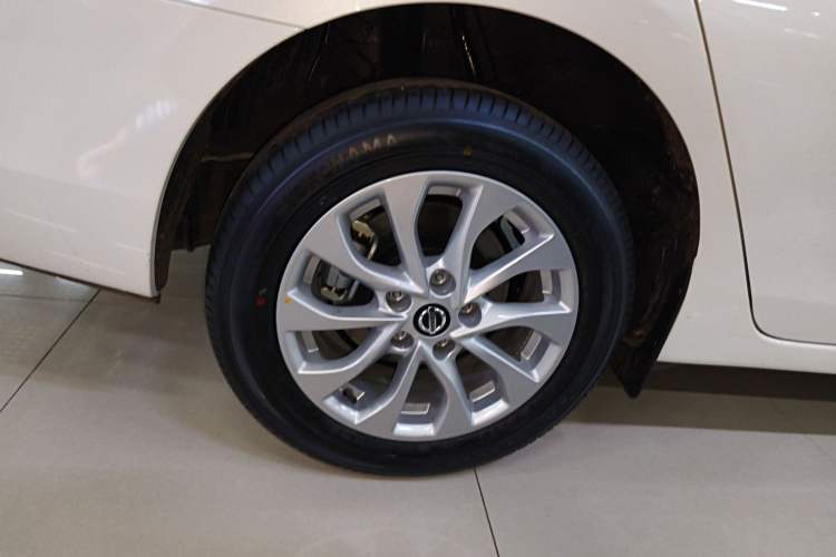 Used Nissan Sylphy 2024 Facelifted Three Classic 1.6XE CVT Comfort Edition Exterior 5