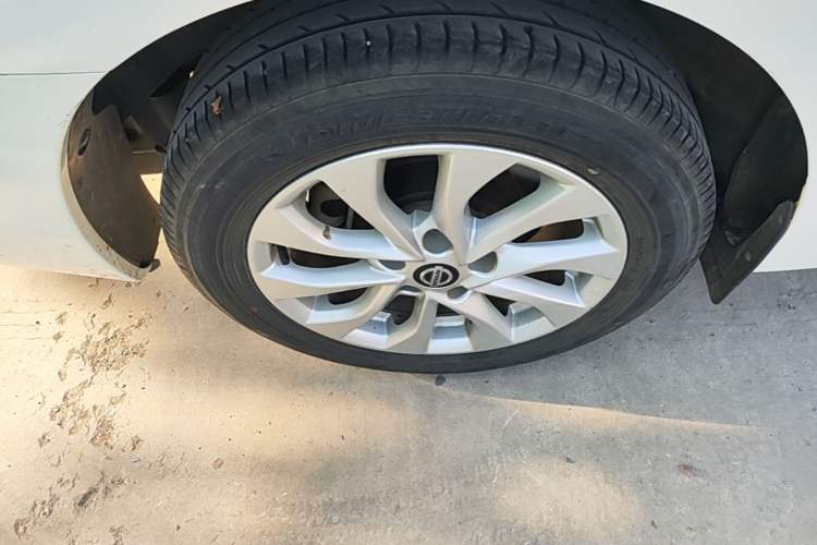 Used Nissan Sylphy 2024 Classic 1.6XE CVT Comfort Edition Exterior 5