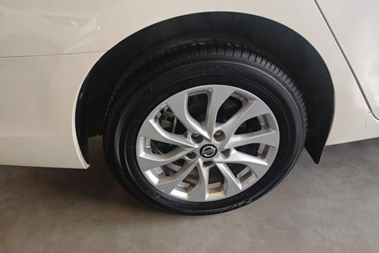 Used Nissan Sylphy 2024 Classic 1.6XE CVT Comfort Edition Exterior 5