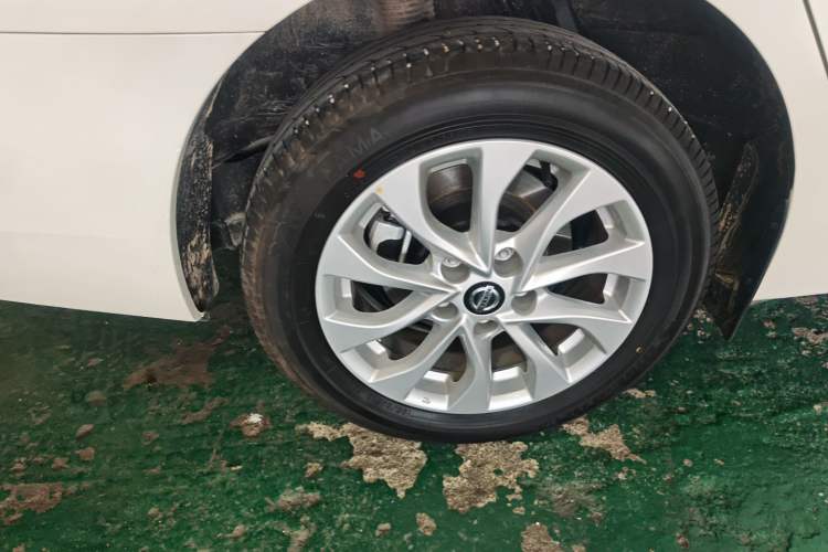 Used Nissan Sylphy 2024 Restyled Version 2 Classic 1.6XE CVT Comfort Edition Exterior 5