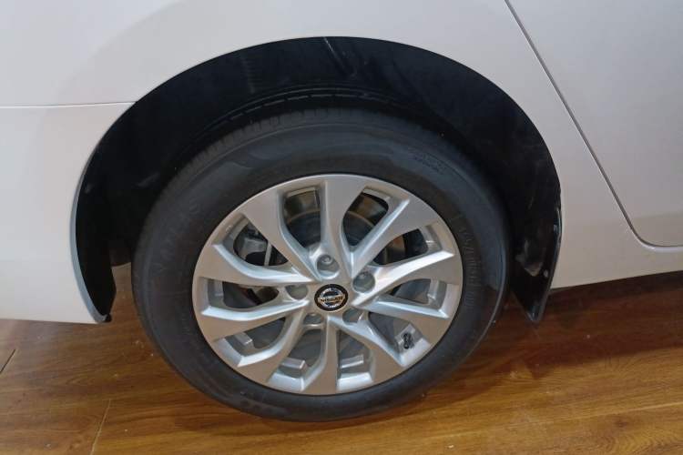 Used Nissan Sylphy 2024 Facelifted Three Classic 1.6XE CVT Comfort Edition Exterior 5