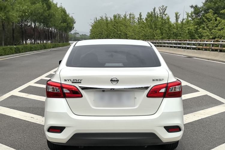 Used Nissan Sylphy 2024 Classic 1.6XE CVT Comfort Edition Exterior 6