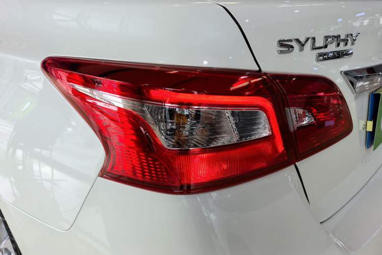 Used Nissan Sylphy 2024 Classic 1.6XE CVT Comfort Edition Exterior 8