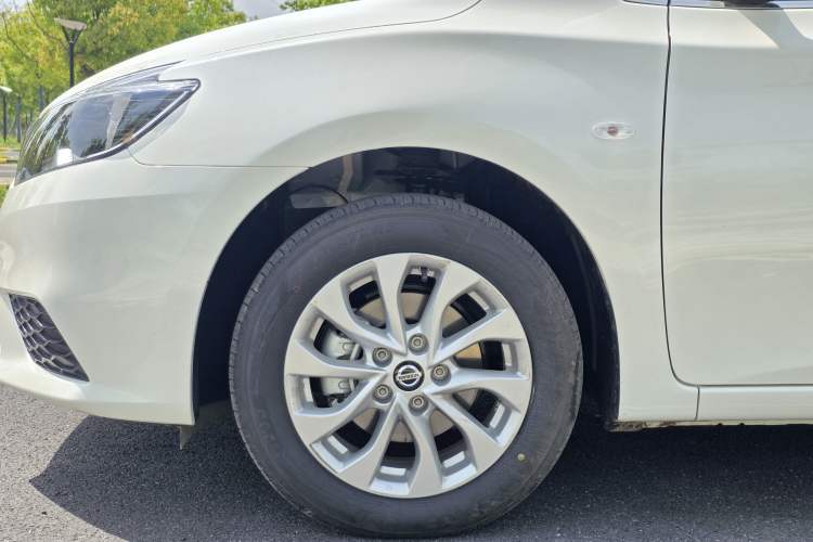 Used Nissan Sylphy 2024 Classic 1.6XL CVT Luxury Edition Exterior 8