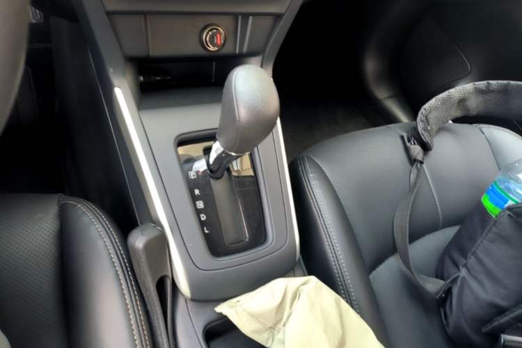 Used Nissan Sylphy 2024 Restyled Version 2 Classic 1.6XE CVT Comfort Edition Gear Lever
