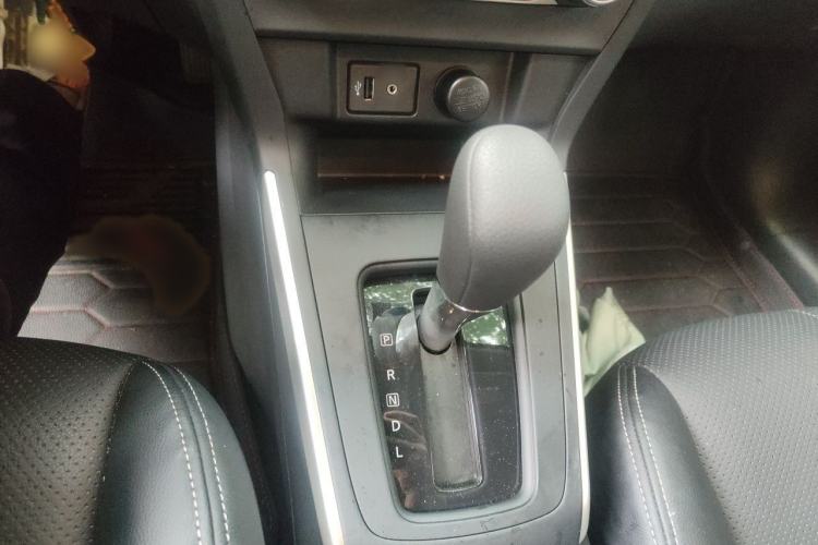 Used Nissan Sylphy 2024 Classic 1.6XE CVT Comfort Edition Gear Lever