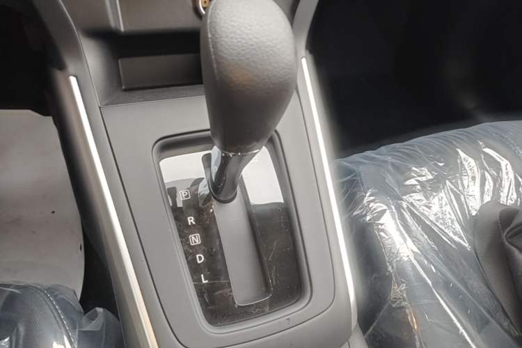 Used Nissan Sylphy 2024 Facelifted Three Classic 1.6XE CVT Comfort Edition Gear Lever