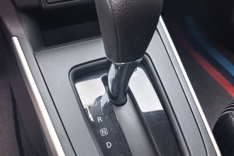 Used Nissan Sylphy 2024 Classic 1.6XE CVT Comfort Edition Gear Lever