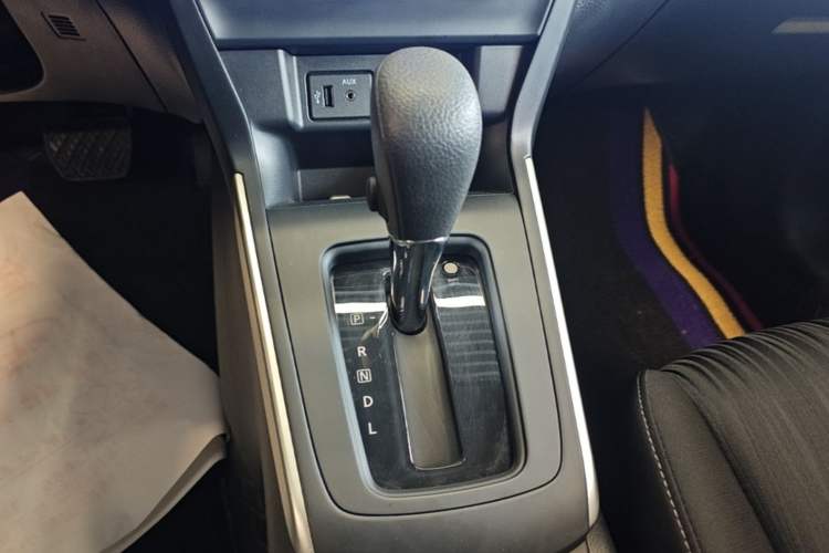 Used Nissan Sylphy 2024 Classic 1.6XE CVT Comfort Edition Gear Lever