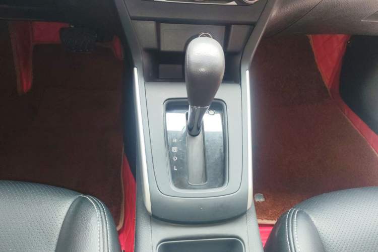 Used Nissan Sylphy 2024 Revised Version Classic 1.6XE CVT Comfort Edition Gear Lever