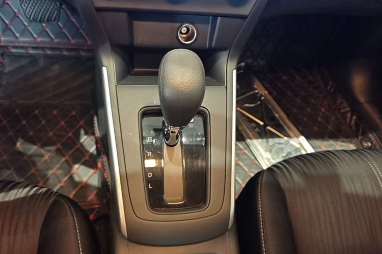Used Nissan Sylphy 2024 Revised Version Classic 1.6XE CVT Comfort Edition Gear Lever