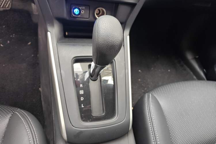 Used Nissan Sylphy 2024 Classic 1.6XE CVT Comfort Edition Gear Lever