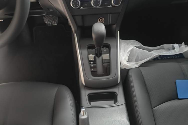 Used Nissan Sylphy 2024 Restyled Version 2 Classic 1.6XE CVT Comfort Edition Gear Lever