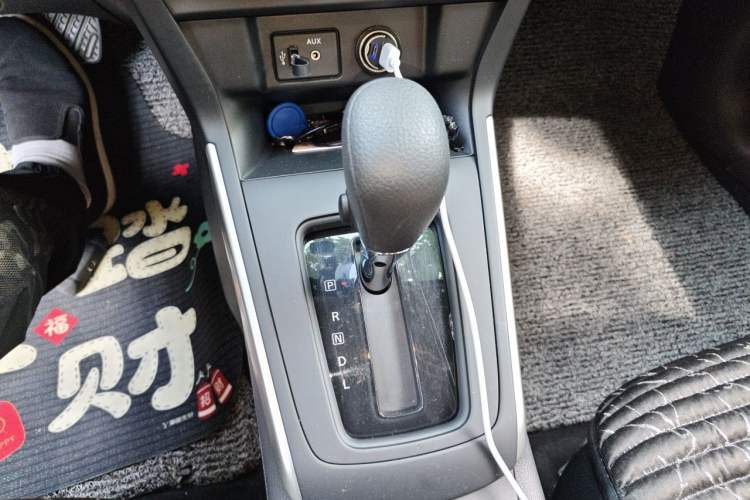 Used Nissan Sylphy 2024 Classic 1.6XE CVT Comfort Edition Gear Lever