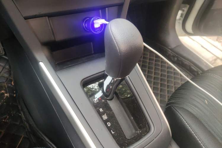 Used Nissan Sylphy 2024 Facelifted Three Classic 1.6XE CVT Comfort Edition Gear Lever