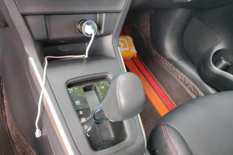 Used Nissan Sylphy 2024 Classic 1.6XE CVT Comfort Edition Gear Lever