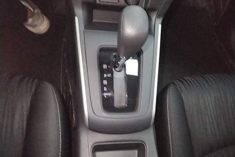 Used Nissan Sylphy 2024 Classic 1.6XE CVT Comfort Edition Gear Lever